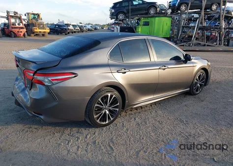 2018 Toyota Camry Se из США, поврежденный, VIN 4T1B11HK3JU520510